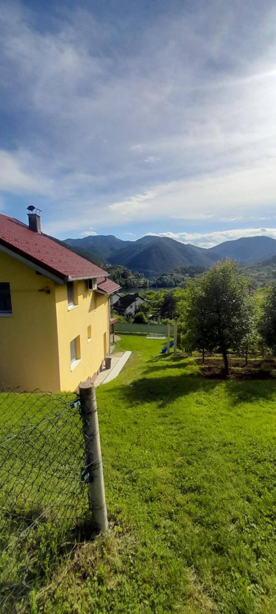 Vila Kuca Za Odmor Plivska Jezera Jajce Exteriér fotografie